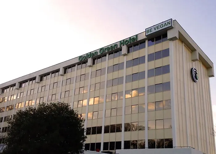 Golden Green Hotel, Charlotte